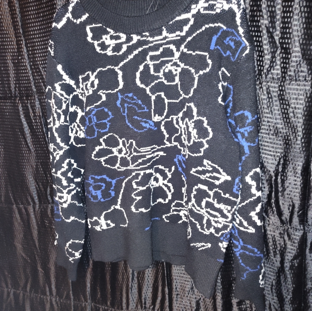 Black Sweater With Blue And White